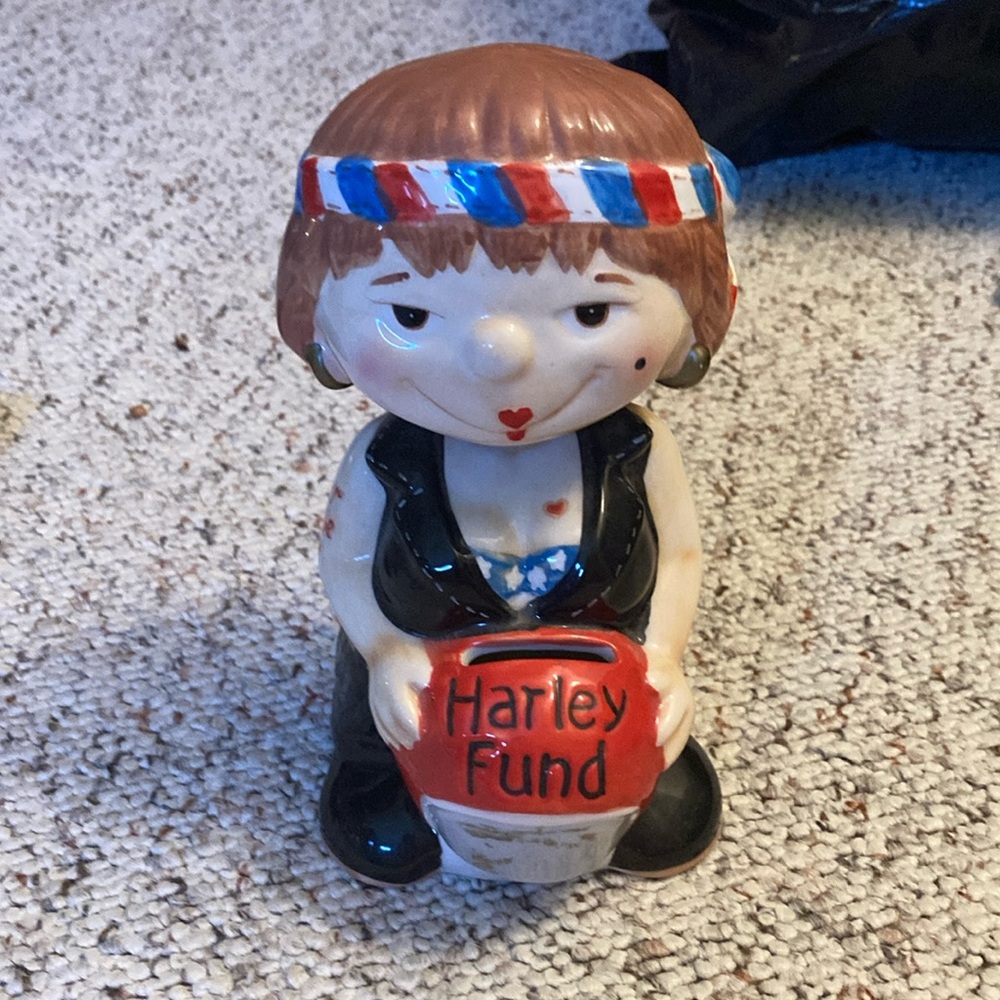 5 for $25 💸💸💸💸💸
Biker Babe Harley Fund Bank